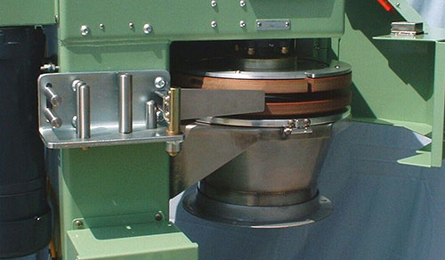 纖維切斷機(jī)對操作人員的要求